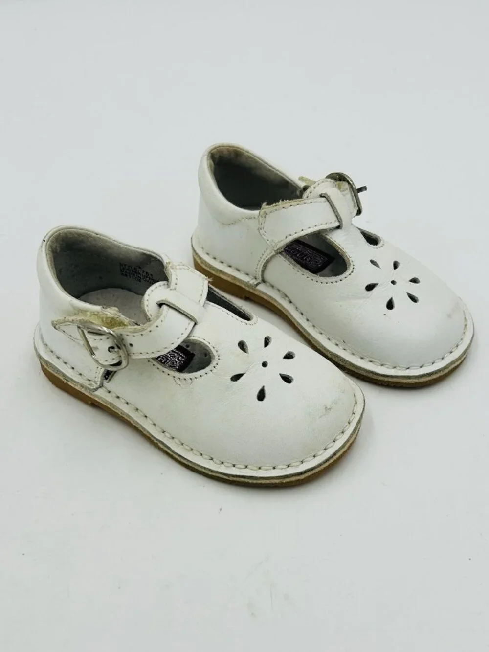 L’AMOUR Style 751 White Leather Mary Jane T-Strap Dress Shoes Sz 5 Toddler Girls